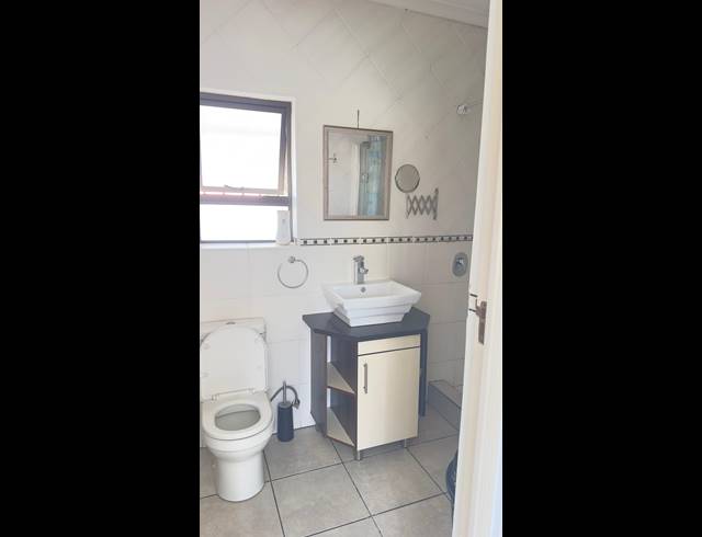 1 BEDROOM APARTMENT RENTED IN MONTANA TUINE